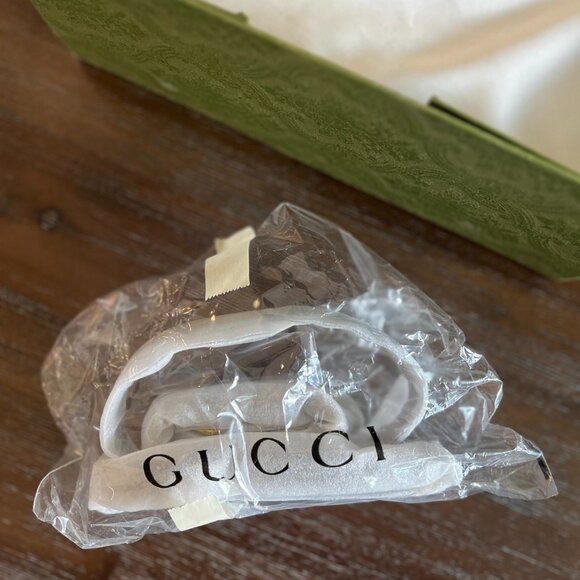 NEW Gucci GG Supreme Neo Vintage Shoulder Bag - Picture 8 of 12